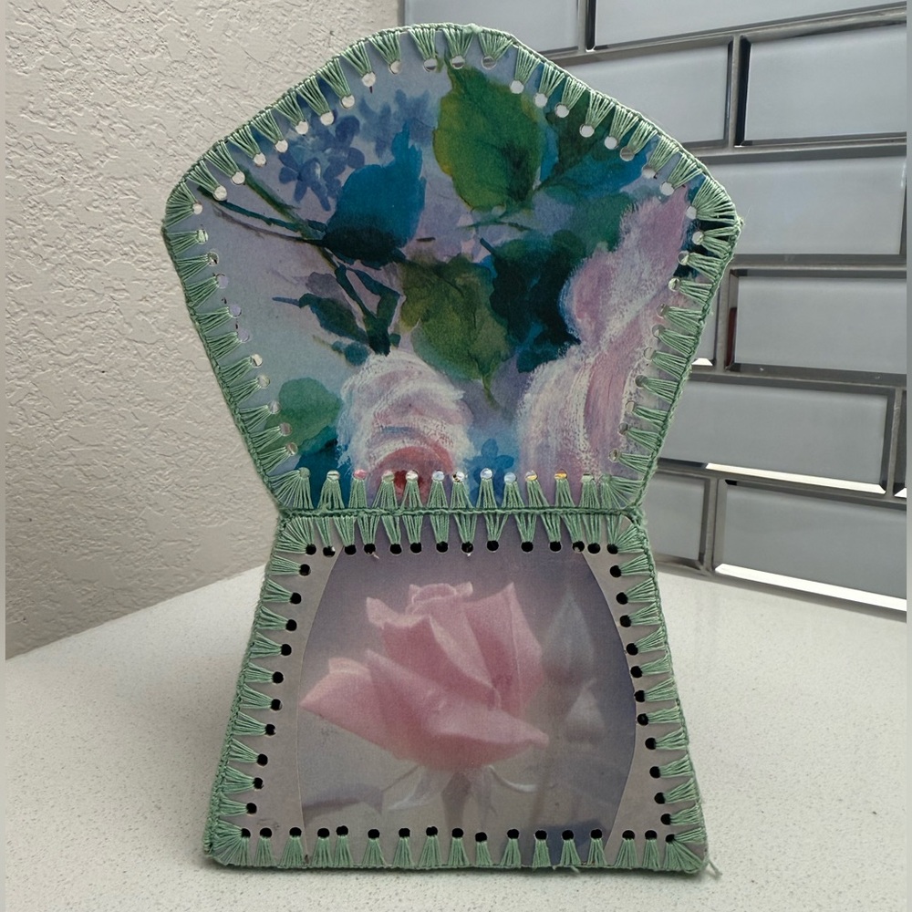 Vintage Handmaid Crocheted Greeting Card Sewing Basket Trinket Box Floral Chair - Picture 7 of 15
